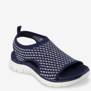Cali Skechers size 8 M Navy Sandals
